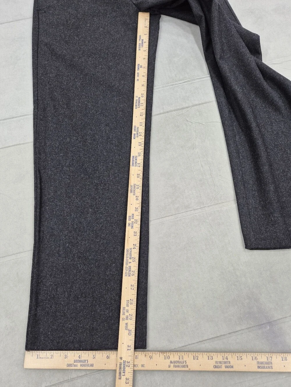 Banana Republic Stretch wool dress pants men's 32R black gray flat front trouser